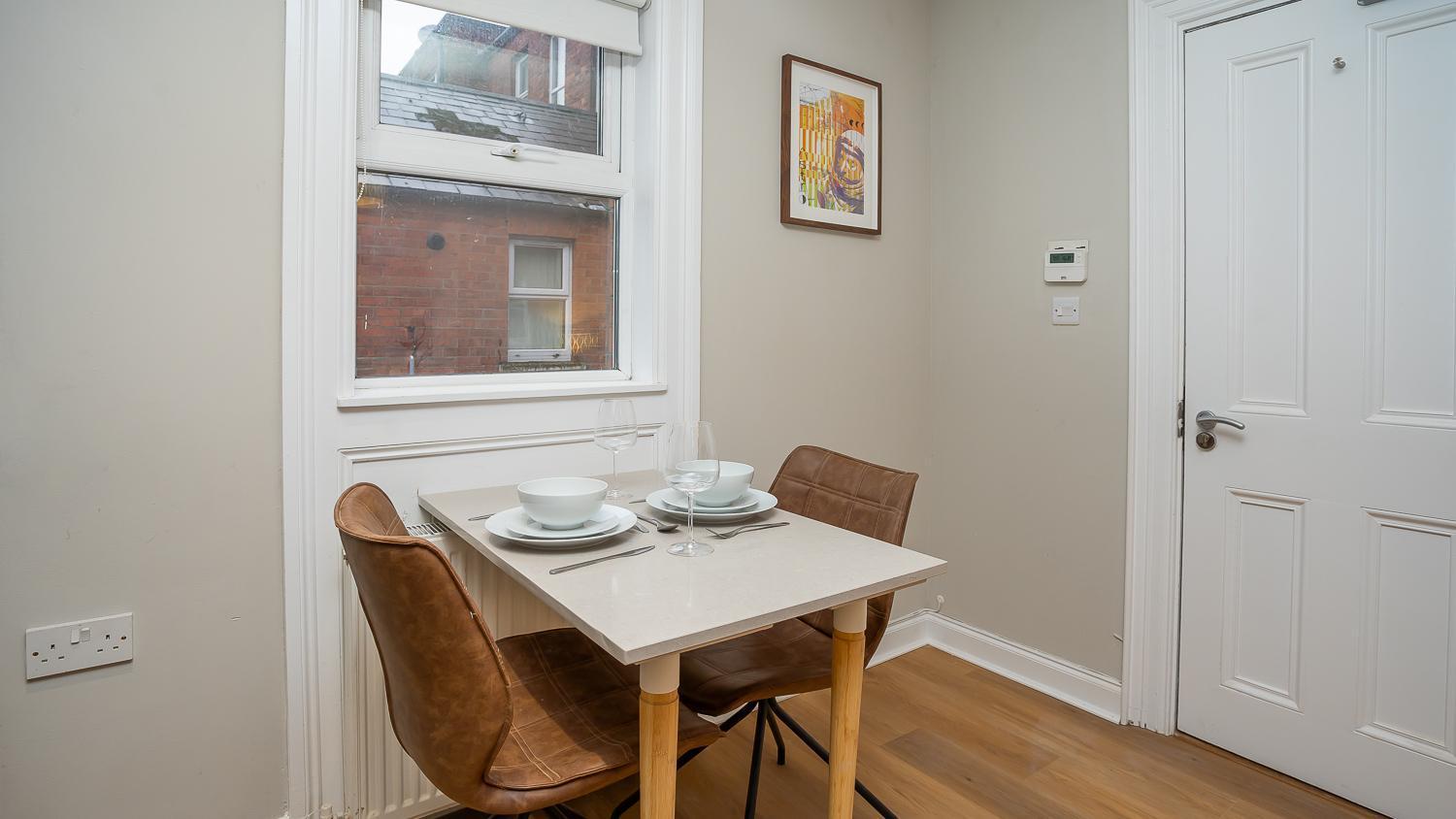Queens Large 2 Bdr & 1 Bdr Apartments By Belfast City Breaks Exterior foto